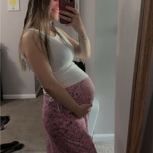 Elegant Pink Floral Maxi Skirt